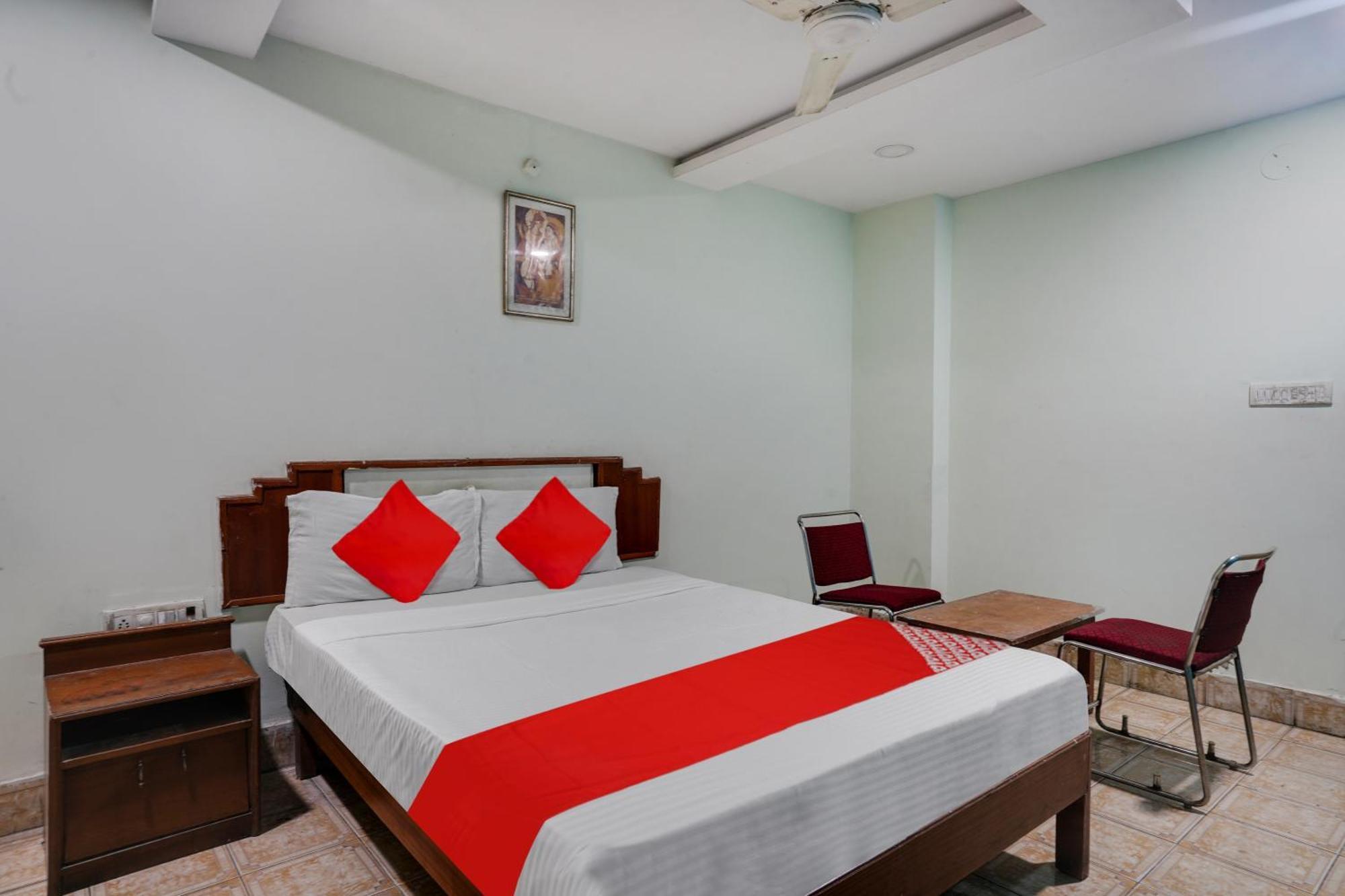 Hotel O Sree Simran Palace Hyderabad Exterior photo