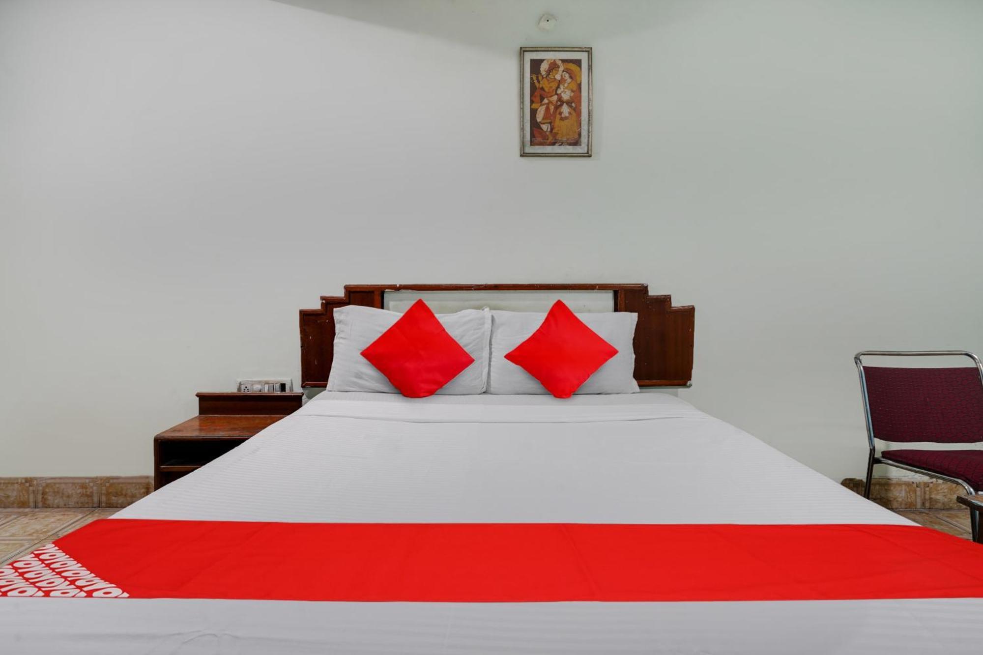 Hotel O Sree Simran Palace Hyderabad Exterior photo